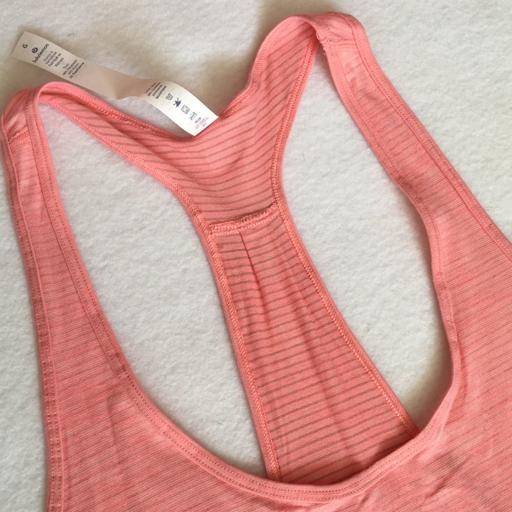 Tonight only⚡️LULU🍋 SZ. 6, 8, 10 CORAL TANK - Picture 2 of 8